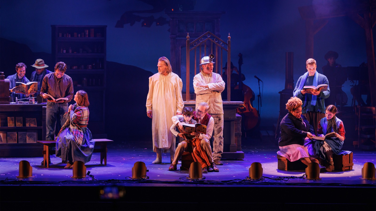 Dolly Parton's Smoky Mountain Christmas Carol